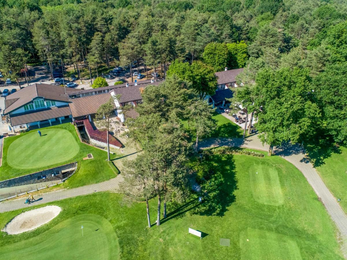 Golf Hotel La Pinetina Appiano Gentile Ngoại thất bức ảnh