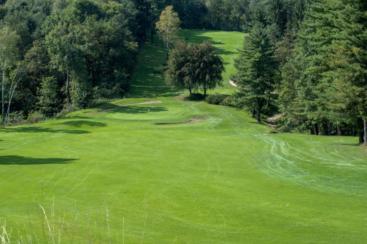 Golf Hotel La Pinetina Appiano Gentile Ngoại thất bức ảnh