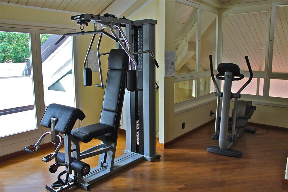 Golf Hotel La Pinetina Appiano Gentile Ngoại thất bức ảnh